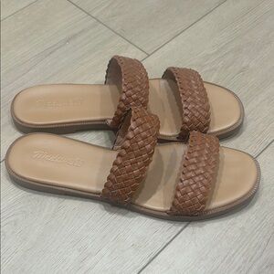 Madewell The Teagan Slide Sandal in Leather 8